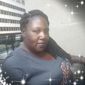 Meet your Posher, Cassandra